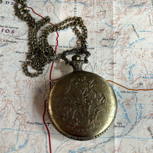 antique style pocket watch with a bronze finish and a truck design on the front - Picture 10 of 11